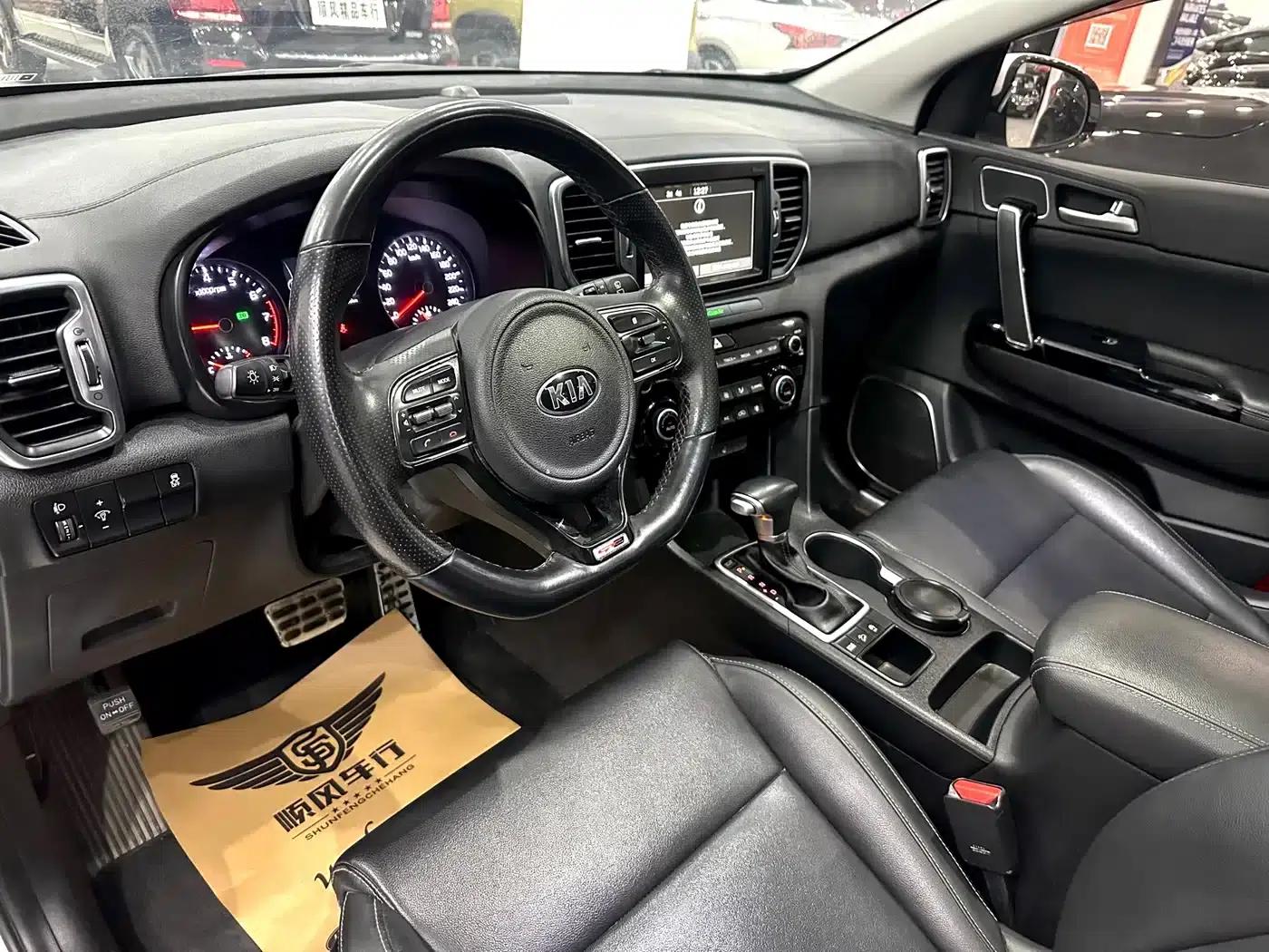 Kia KX5 2016 1.6T Automatic 2WD DLX — миниатюра 6
