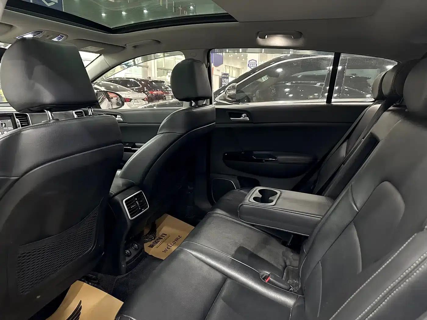 Kia KX5 2016 1.6T Automatic 2WD DLX — миниатюра 8