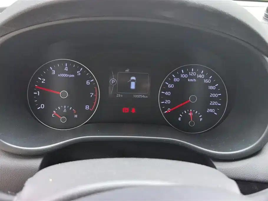 Kia KX5 2016 1.6T Automatic 2WD DLX — миниатюра 14