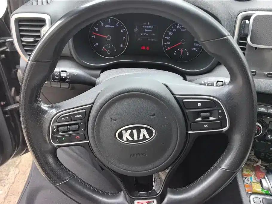 Kia KX5 2016 1.6T Automatic 2WD DLX — миниатюра 15