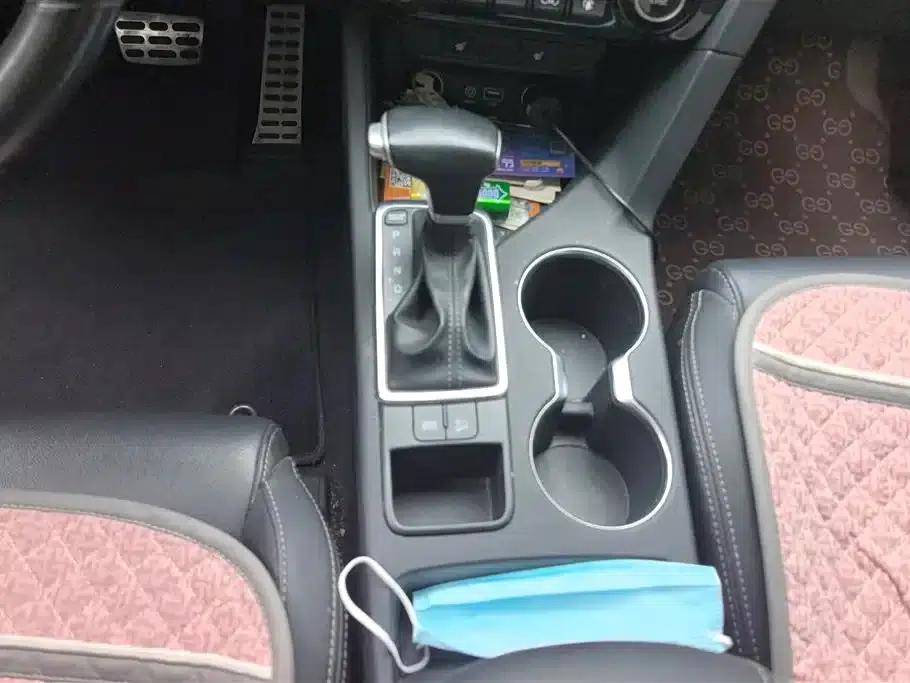 Kia KX5 2016 1.6T Automatic 2WD DLX — миниатюра 16