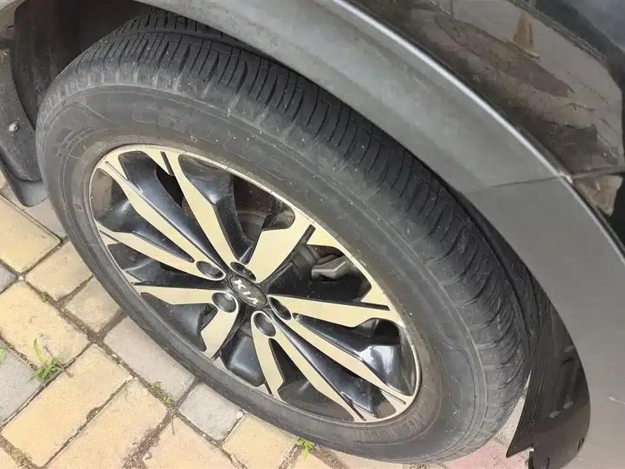 Kia KX5 2016 1.6T Automatic 2WD DLX — миниатюра 6
