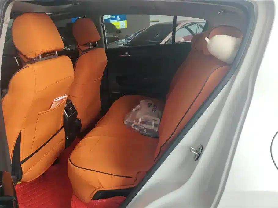 Kia KX5 2016 1.6T Automatic 2WD DLX — миниатюра 11