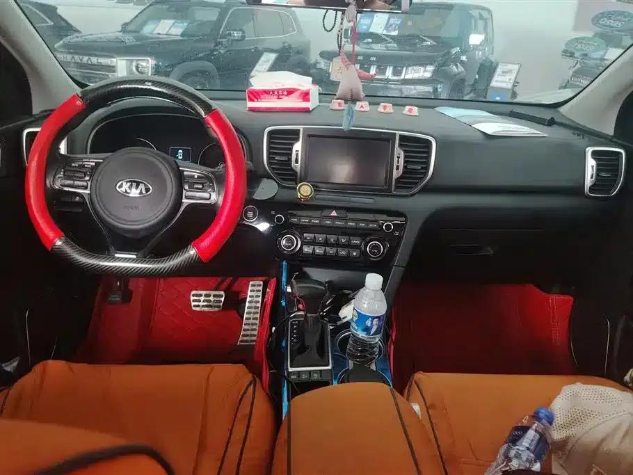 Kia KX5 2016 1.6T Automatic 2WD DLX — миниатюра 12