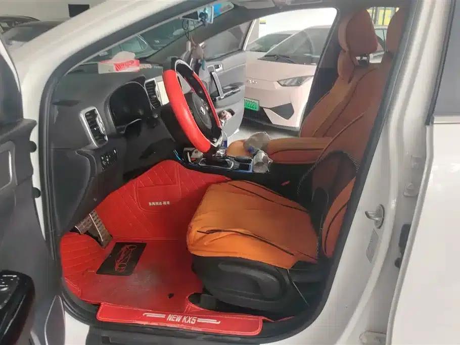 Kia KX5 2016 1.6T Automatic 2WD DLX — миниатюра 9