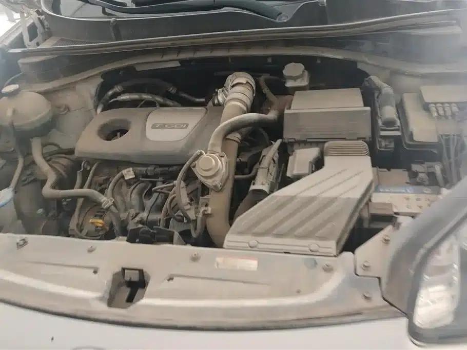 Kia KX5 2016 1.6T Automatic 2WD DLX — миниатюра 10