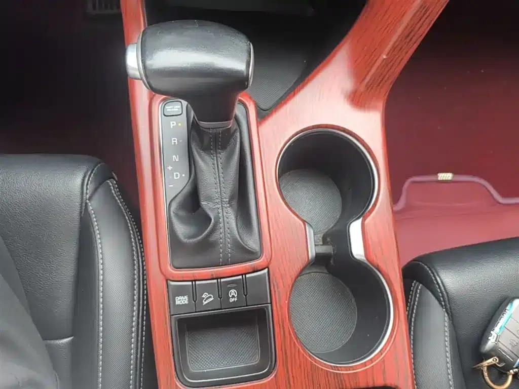 Kia KX5 2016 2.0L Automatic 2WD GLS — миниатюра 14