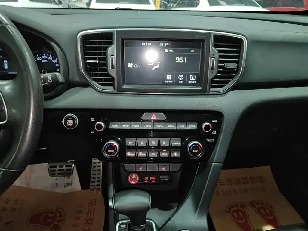Kia KX5 2017 1.6T Automatic 2WD 15th Anniversary Special Edition DLX — миниатюра 13