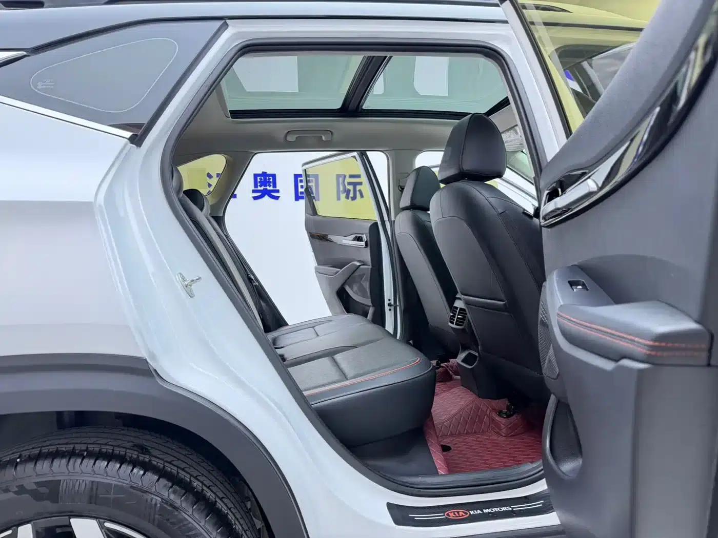 2023 Citroën Cytus 1.5L CVT Premium Edition — миниатюра 17
