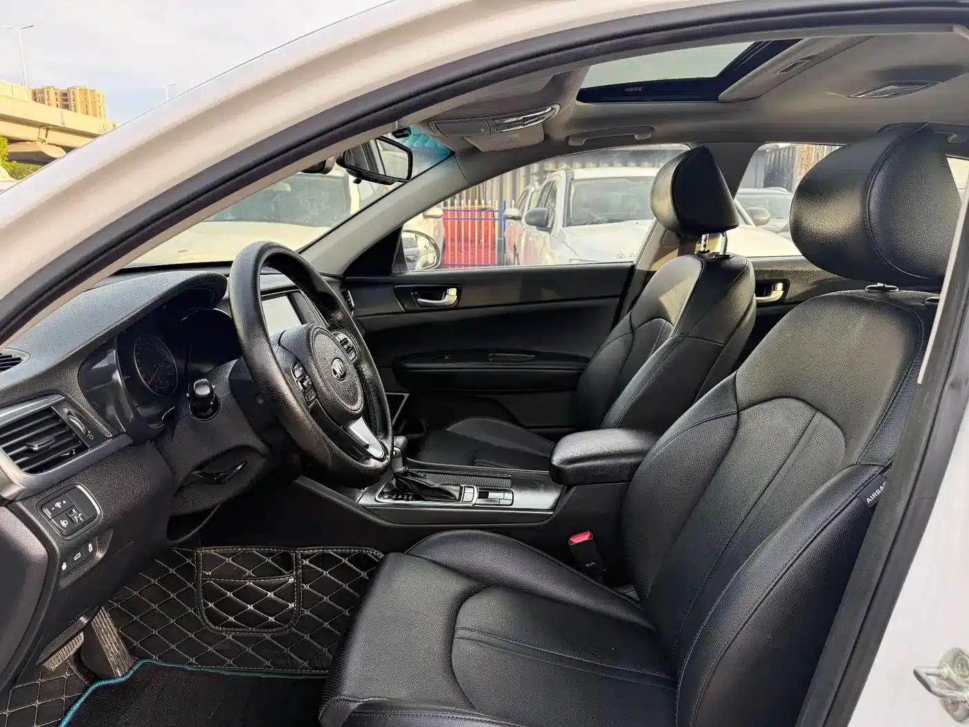 Kia K5 PHEV 2018 2.0L Smart Edition — миниатюра 4
