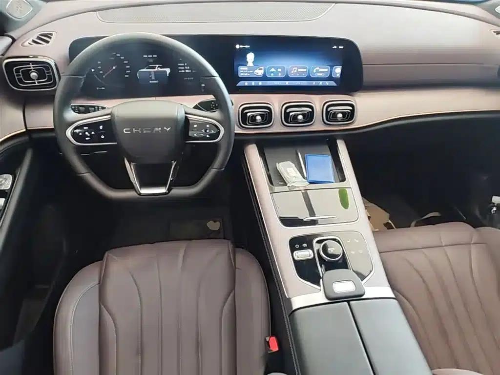 Chery Tiggo 9 2025 2.0T Automatic 2WD Premium Edition 5-seater — миниатюра 10