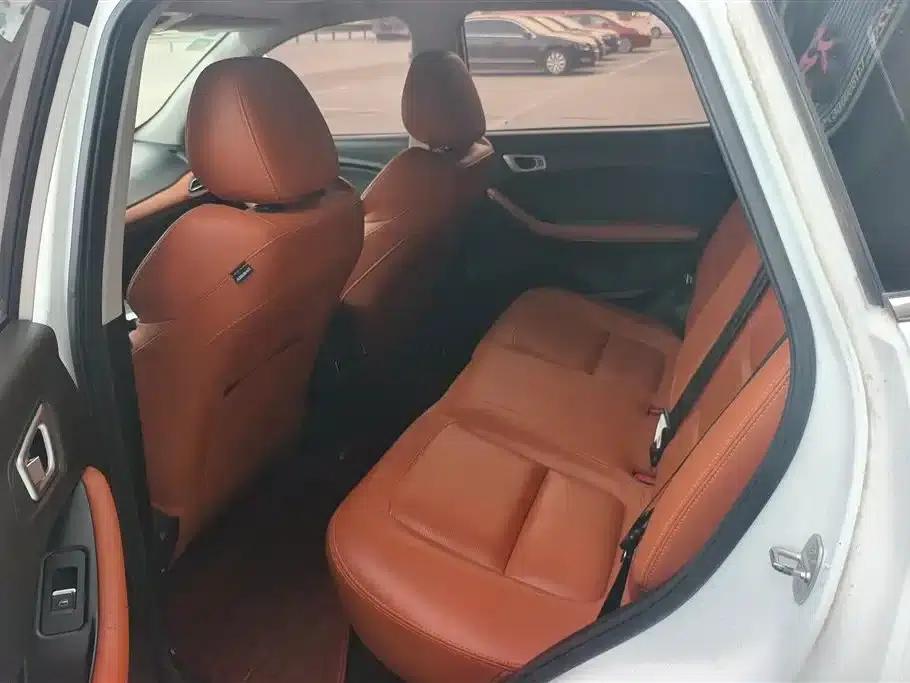 Chery Tiggo 7 2016 1.5T Manual Premium Edition — миниатюра 11