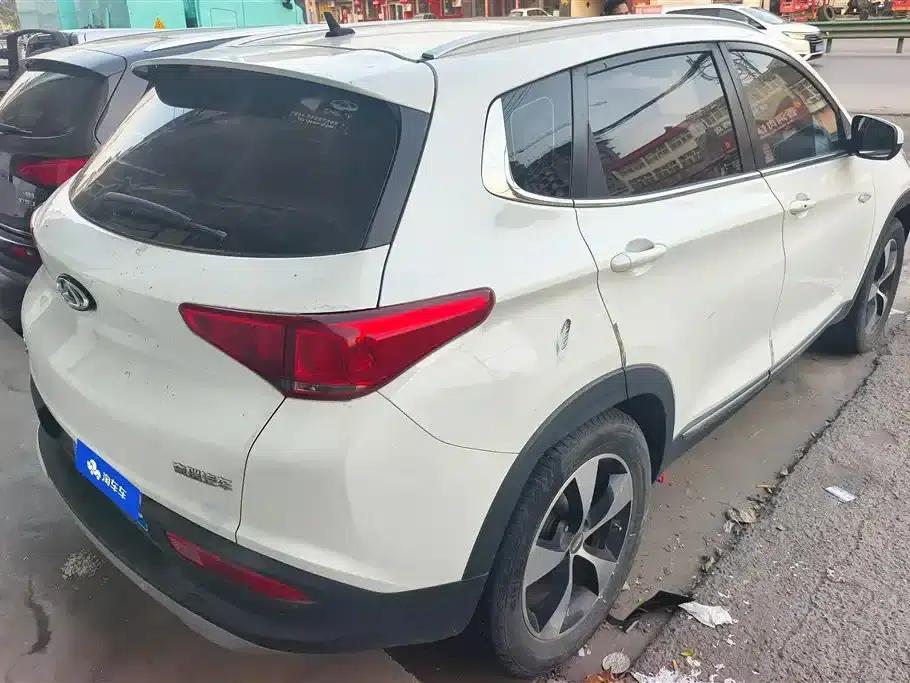 Chery Tiggo 7 2016 1.5T Manual Premium Edition — миниатюра 3