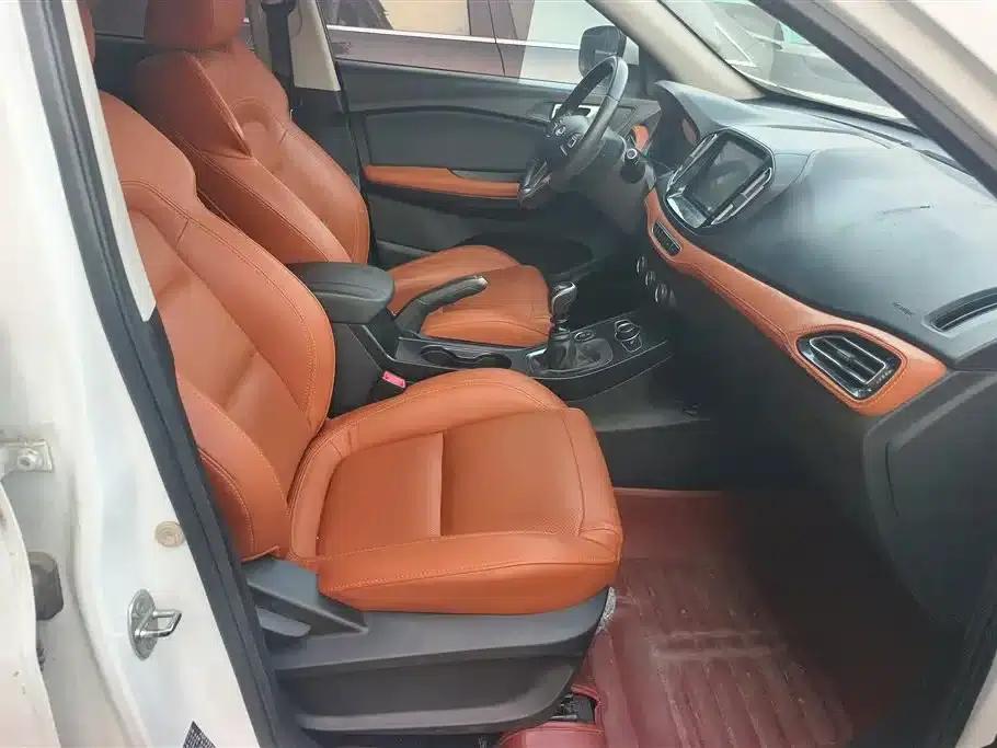Chery Tiggo 7 2016 1.5T Manual Premium Edition — миниатюра 8