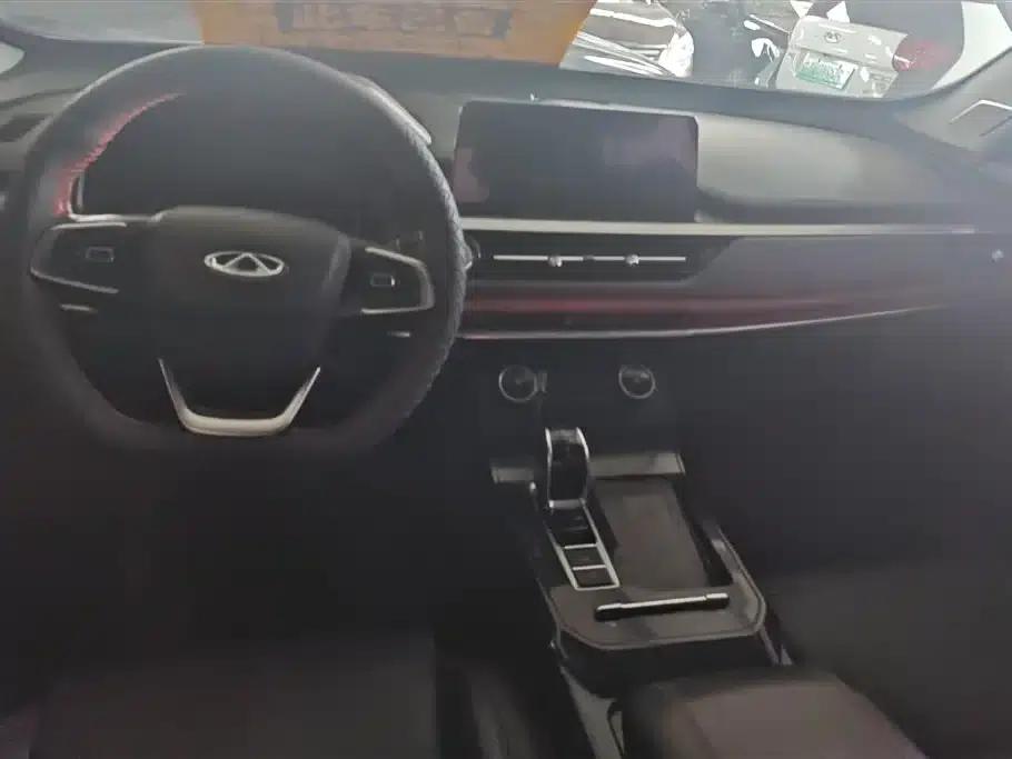 Chery Tiggo 7 2020 1.5T CVT Luxury Edition — миниатюра 12