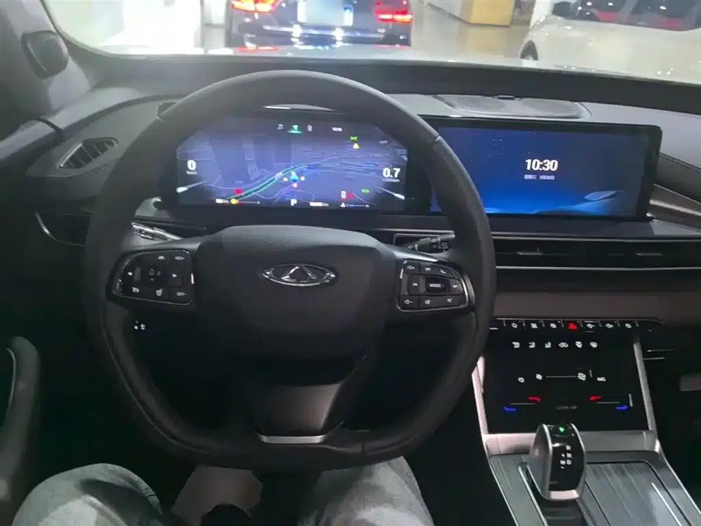 Chery Tiggo 7 2024 1.5T CVT Luxury Edition — миниатюра 10