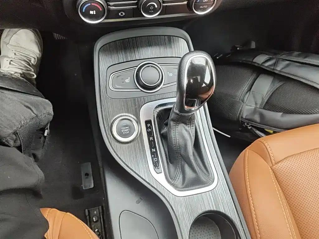 Chery Tiggo 7 2016 2.0L CVT Premium Edition — миниатюра 14