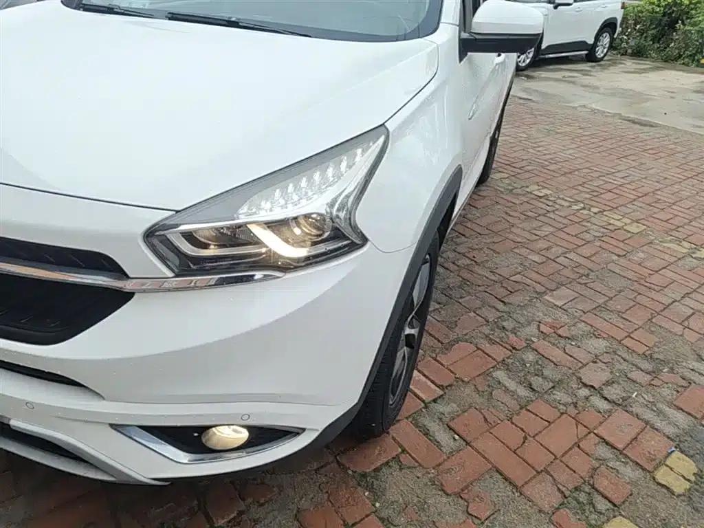 Chery Tiggo 7 2016 2.0L CVT Premium Edition — миниатюра 24