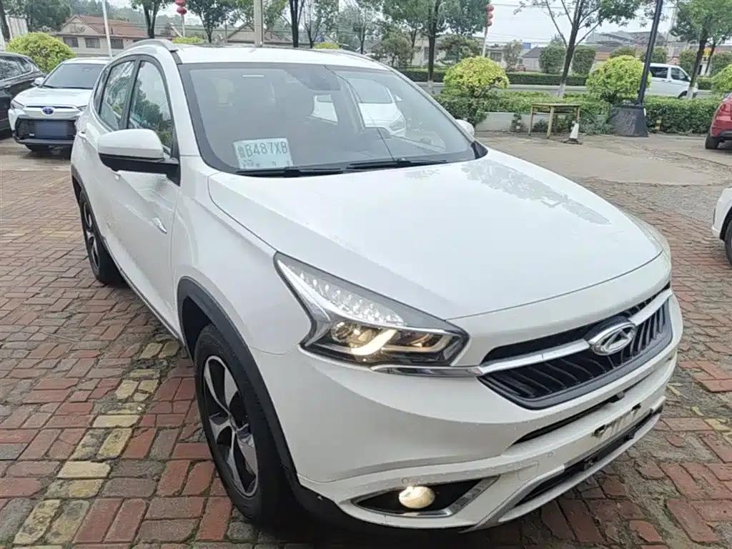 Chery Tiggo 7 2016 2.0L CVT Premium Edition — миниатюра 4