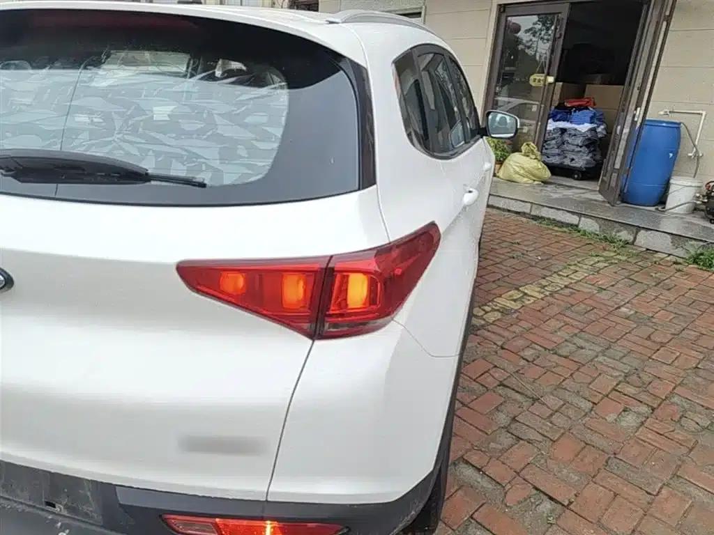 Chery Tiggo 7 2016 2.0L CVT Premium Edition — миниатюра 8