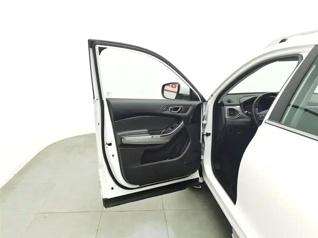 Chery Tiggo 5x 2017 1.5T DCT Luxury Edition — миниатюра 8