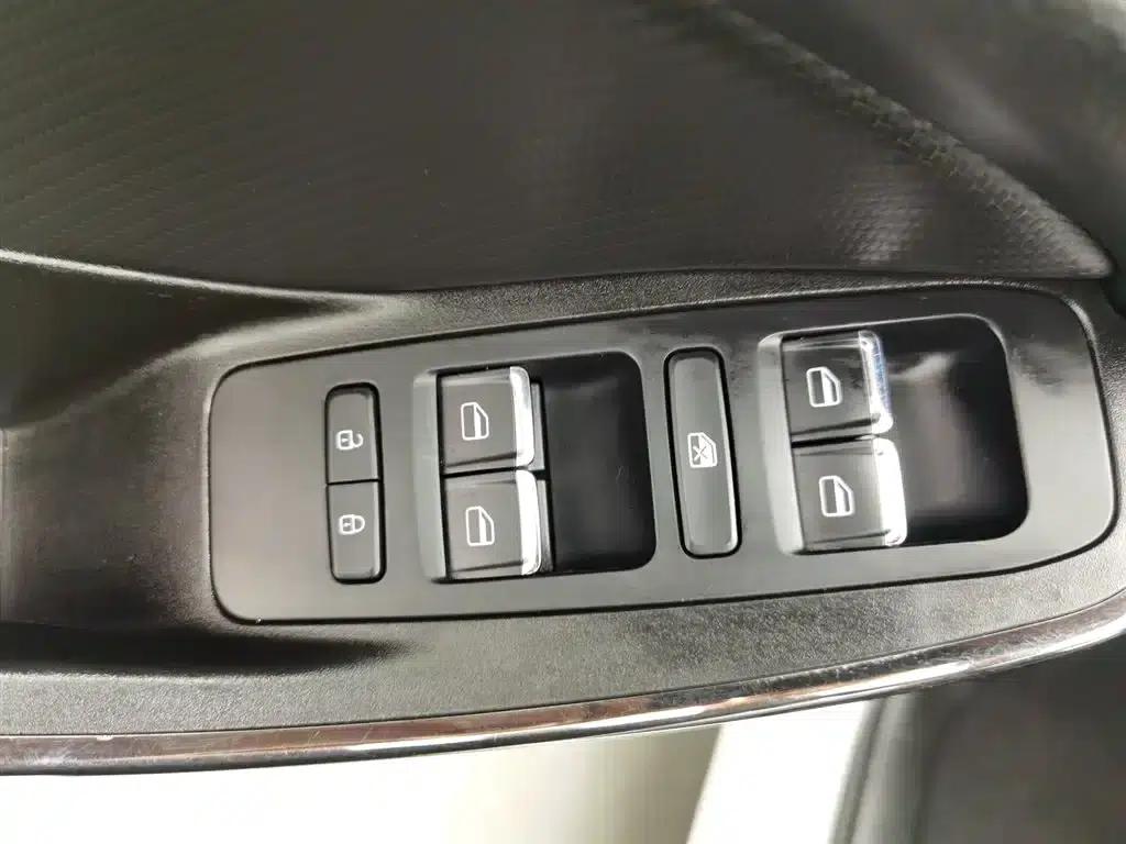 Chery Tiggo 5x 2017 1.5T DCT Luxury Edition — миниатюра 9