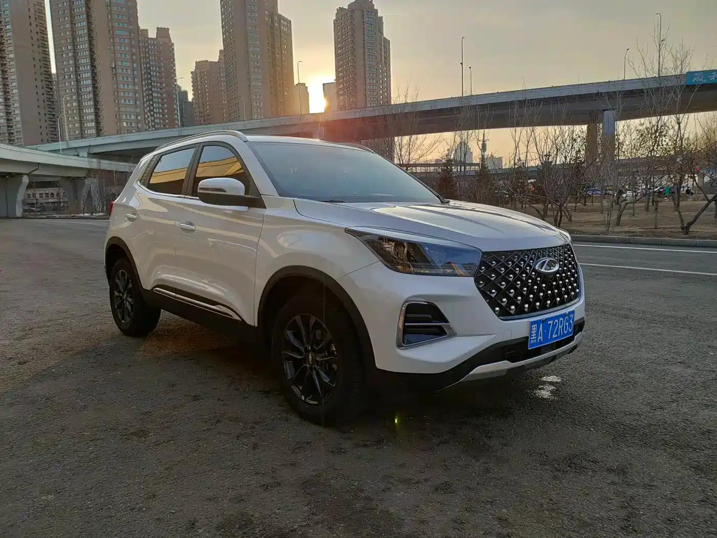 Chery Tiggo 5x 2025 High-Performance Edition 1.5T CVT Comfort Model — миниатюра 3