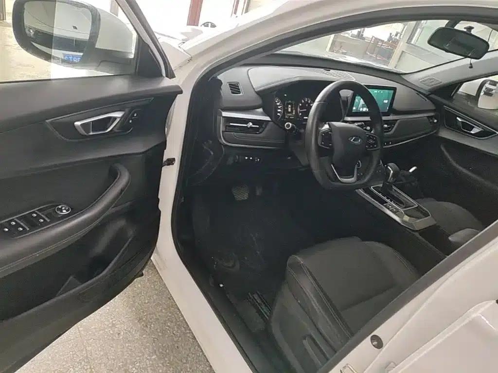 Chery Tiggo 5x 2021 Super Hero Edition 1.5L CVT Luxury — миниатюра 16
