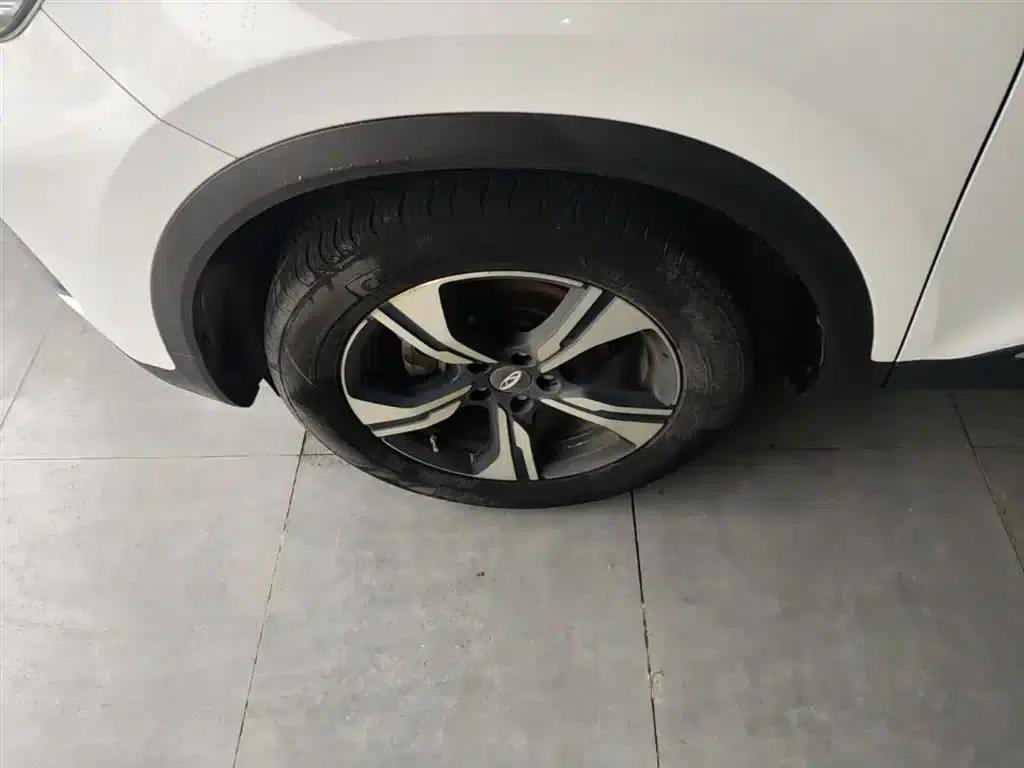 Chery Tiggo 5x 2020 1.5L CVT Deluxe Edition — миниатюра 23