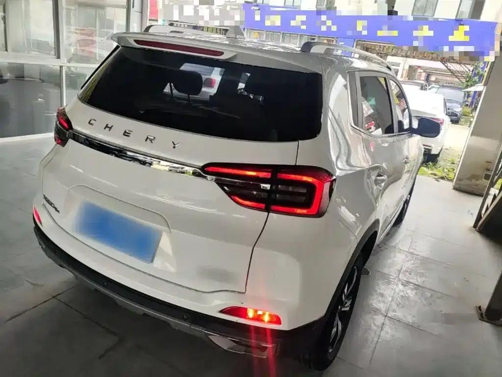 Chery Tiggo 5x 2020 1.5L CVT Deluxe Edition — миниатюра 7