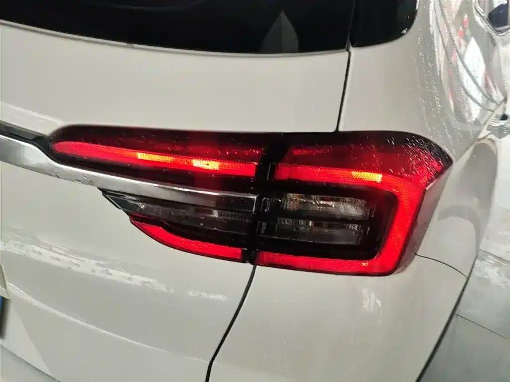 Chery Tiggo 5x 2020 1.5L CVT Deluxe Edition — миниатюра 8