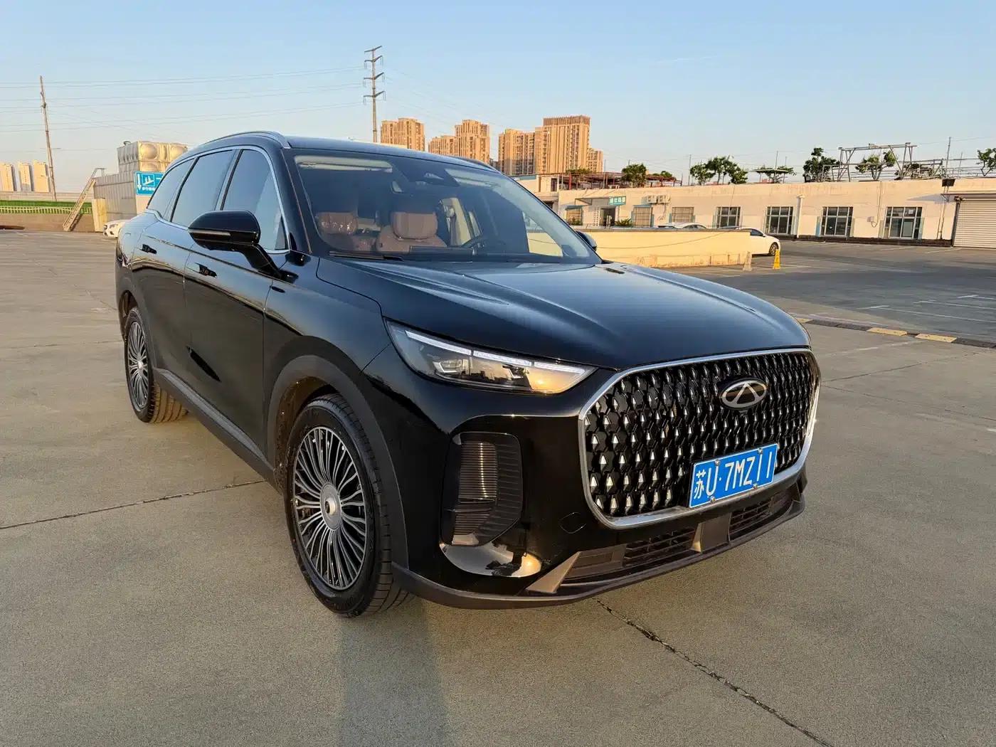 Chery Tiggo 8L 2024 2.0T 2WD Luxury Edition 5-seater — миниатюра 3