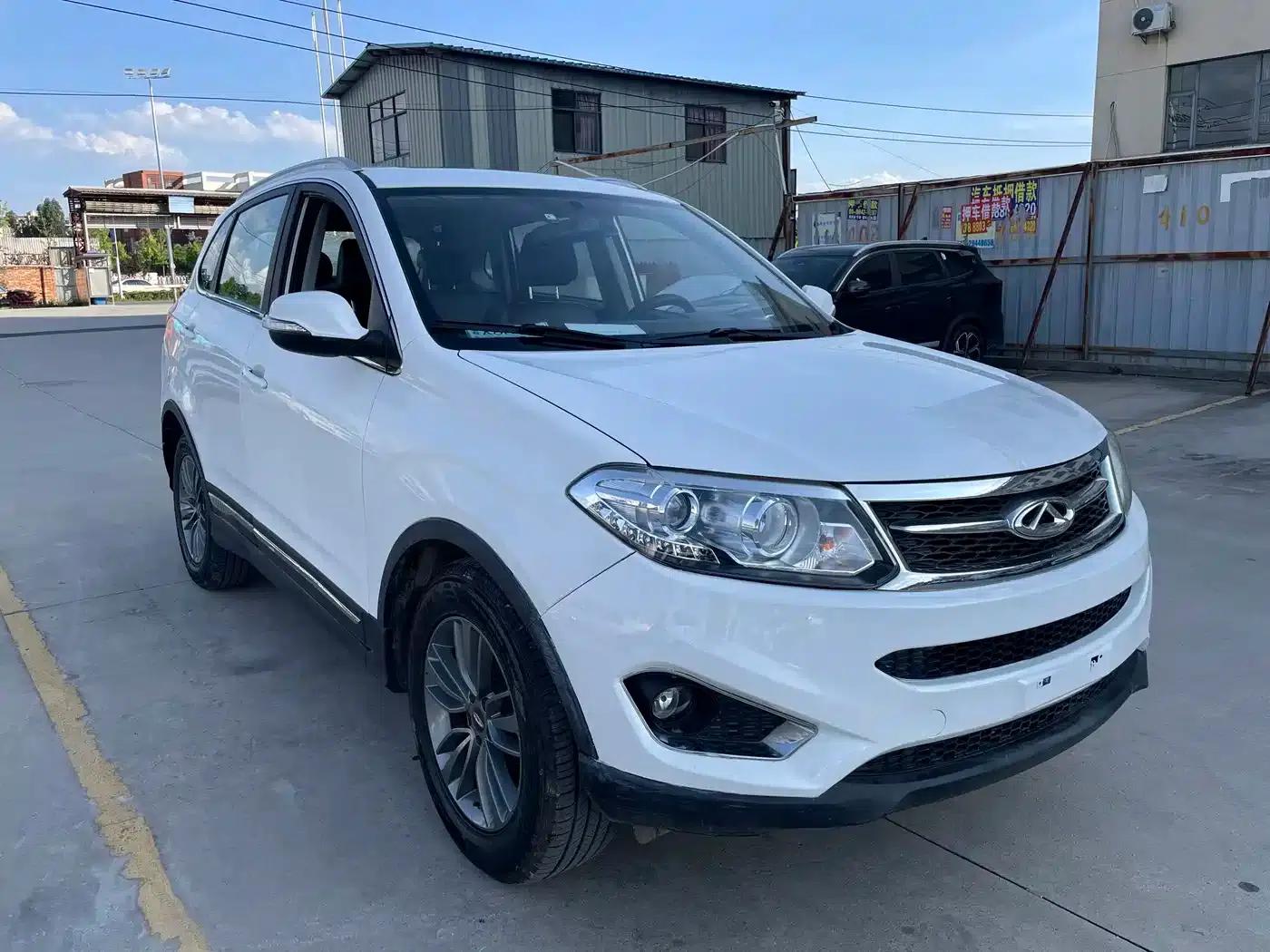 Chery Tiggo 5 2015 2.0L CVT Family Edition — миниатюра 3