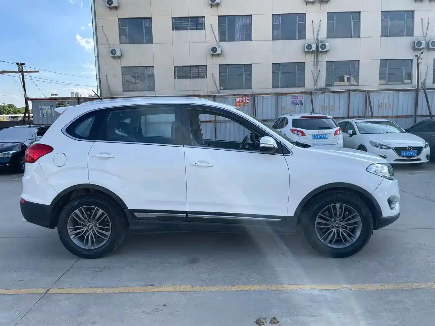 Chery Tiggo 5 2015 2.0L CVT Family Edition — миниатюра 4