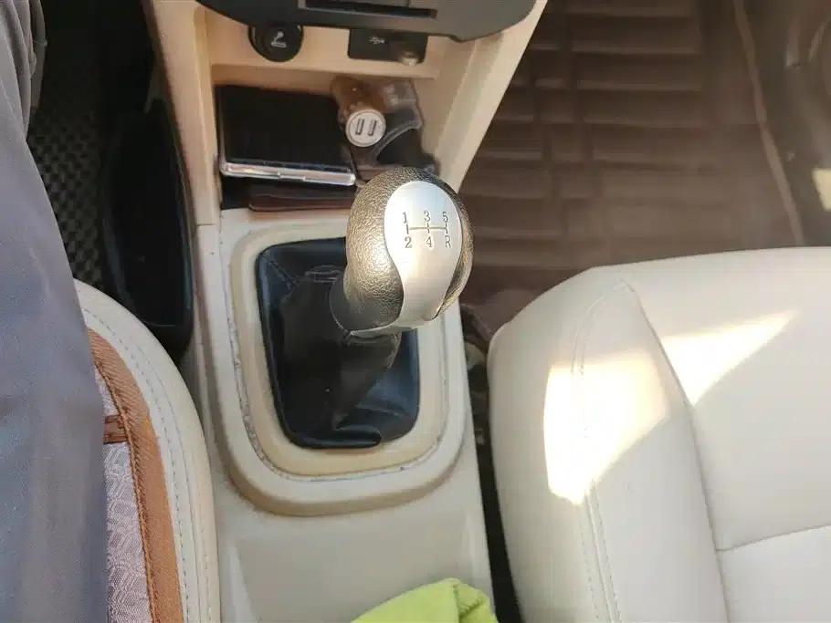 Fengyun 2 2016 1.5L Manual Value Edition — миниатюра 16