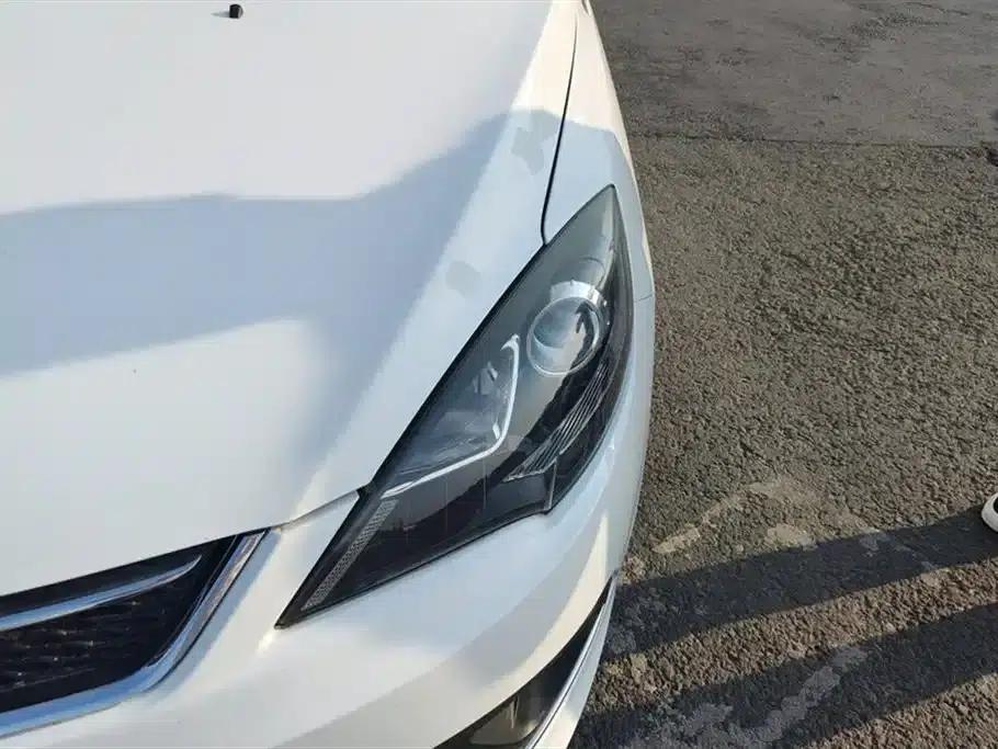 Fengyun 2 2016 1.5L Manual Value Edition — миниатюра 5