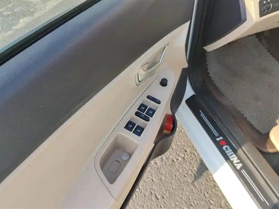Fengyun 2 2016 1.5L Manual Value Edition — миниатюра 7