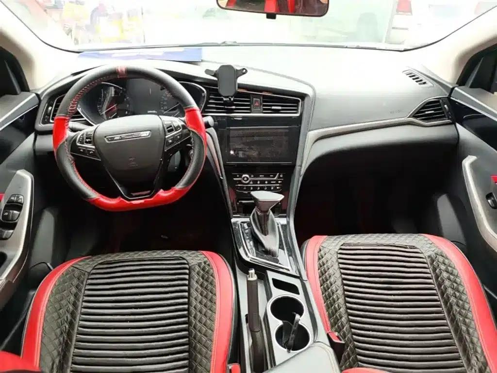 Venucia D60 2018 1.6L CVT Intelligent Elite Edition — миниатюра 10