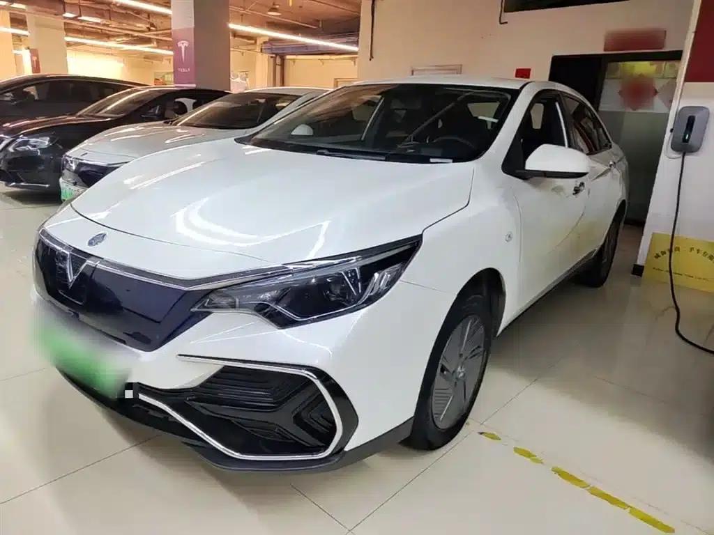 Venucia D60EV 2023 PLUS Comfort Edition SI — миниатюра 2