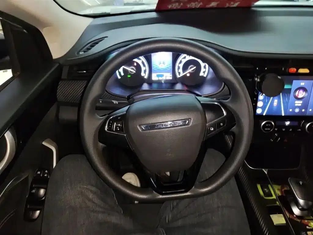 Venucia D60EV 2023 PLUS Comfort Edition SI — миниатюра 11
