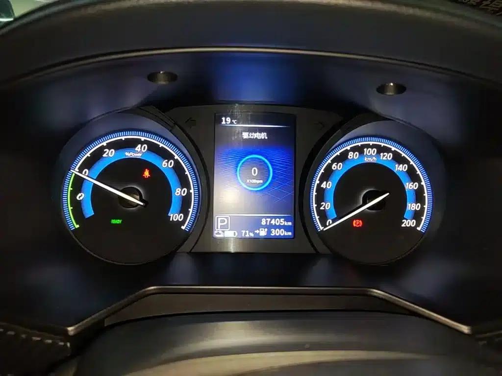 Venucia D60EV 2023 PLUS Comfort Edition SI — миниатюра 12