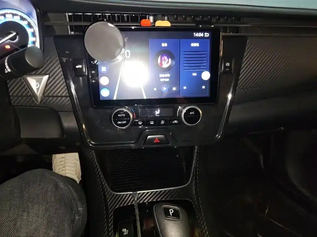 Venucia D60EV 2023 PLUS Comfort Edition SI — миниатюра 13