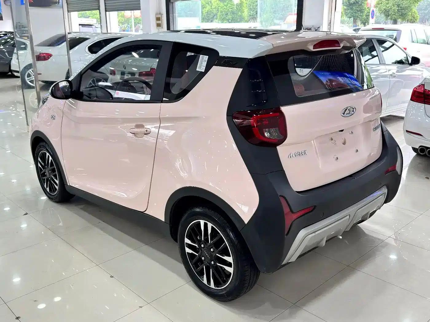 Little Ant 2022 Model, Sweet Pink, Low Sugar Version, Lithium Iron Phosphate, 30kW, 301km/h — миниатюра 4