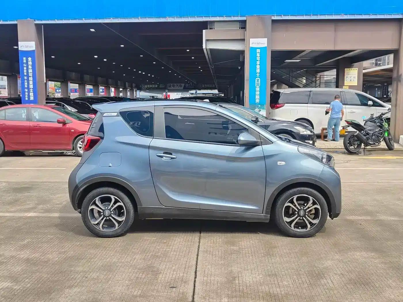 Little Ant 2019 4-seater Smart Edition 35kWh — миниатюра 4