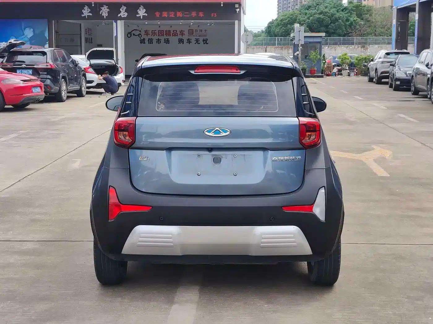 Little Ant 2019 4-seater Smart Edition 35kWh — миниатюра 5
