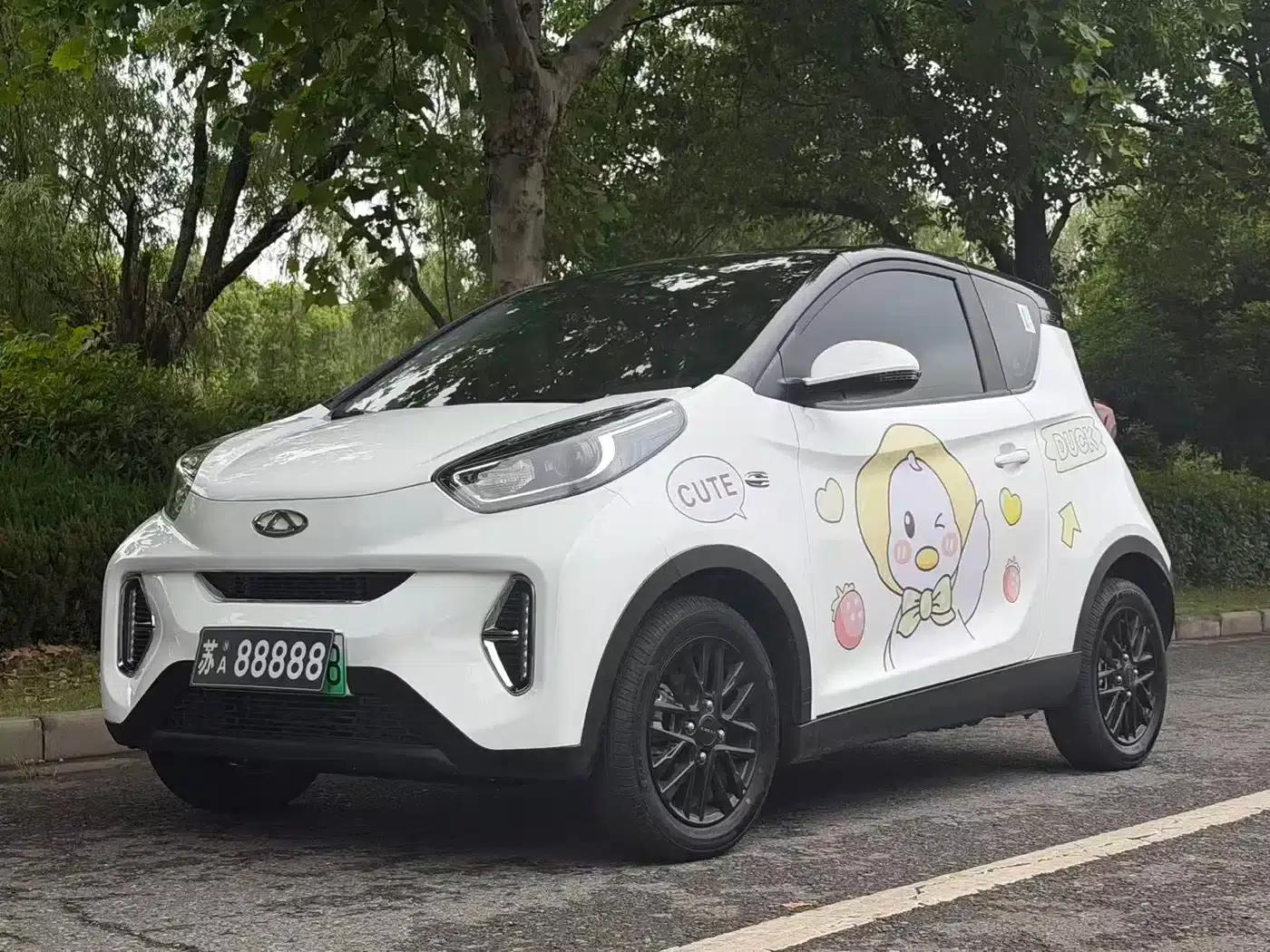 Little Ant 2024 Youth Edition 251km, True Love Edition 25.05kWh — миниатюра 1