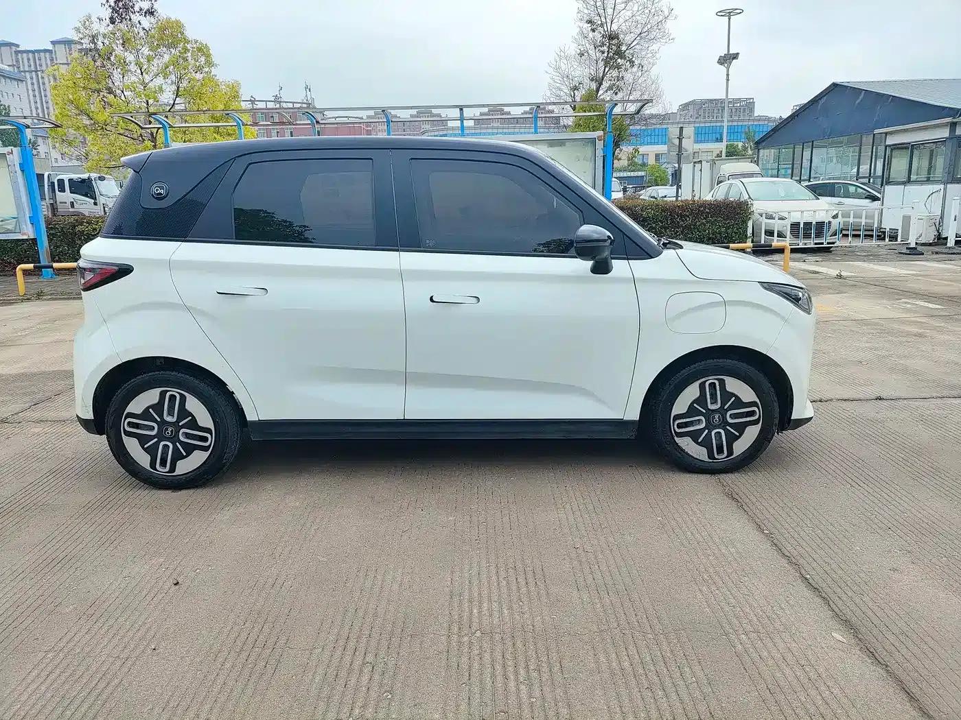 Domi 2025 Model 305km Comfort Edition — миниатюра 4