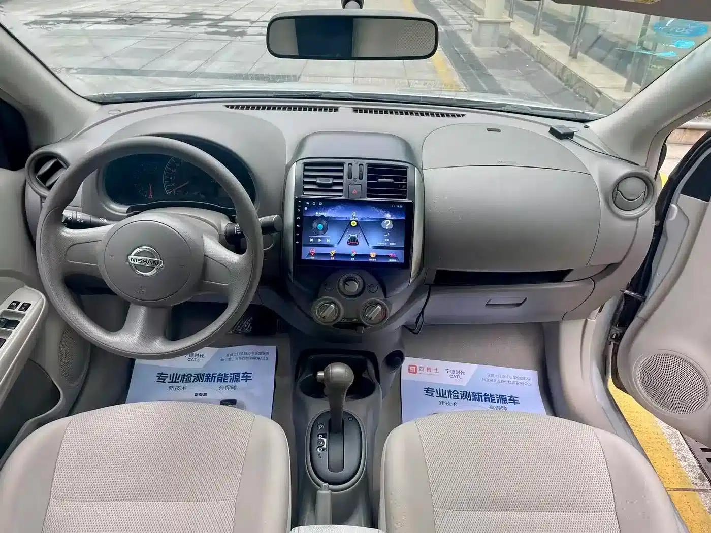 Nissan Sunny 2011 1.5XE CVT Comfort Edition — миниатюра 14