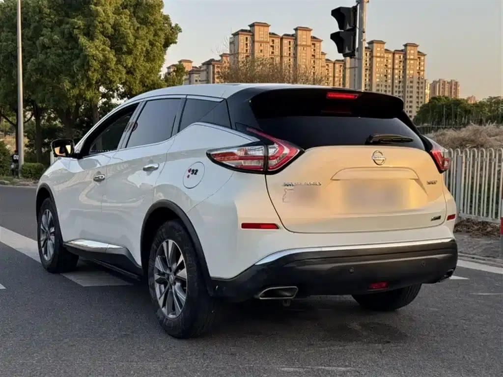 Nissan Murano 2021 2.5L XL 2WD Intelligent Luxury Edition — миниатюра 14