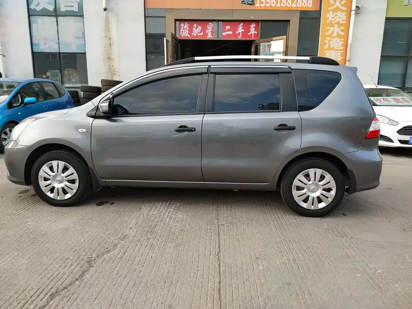 Nissan Livina 2015 1.6XE Manual Comfort Edition — миниатюра 2